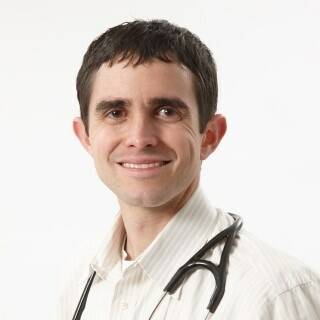 Christopher E Hatzis